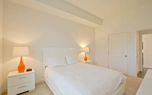 photo 3 of Global Luxury Suites San Mateo