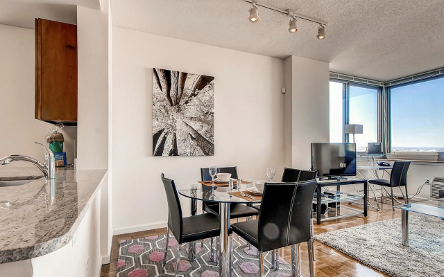 photo 3 of Global Luxury Suites Downtown Jersey City