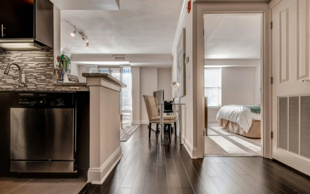 photo 5 of Global Luxury Suites at Dupont Circle