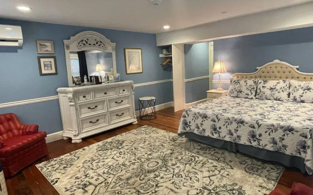 photo 4 of Godley Manor