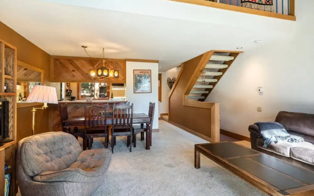 photo 2 of Gold Bend by Tahoe Mountain Properties