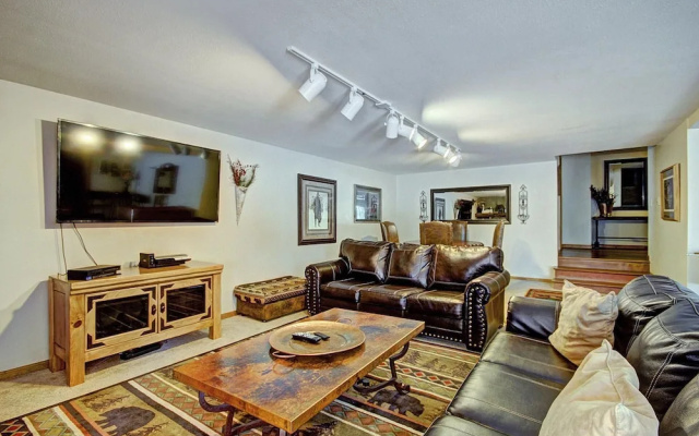 photo 3 of Gold King Lodge 8 Bedroom Home by RedAwning