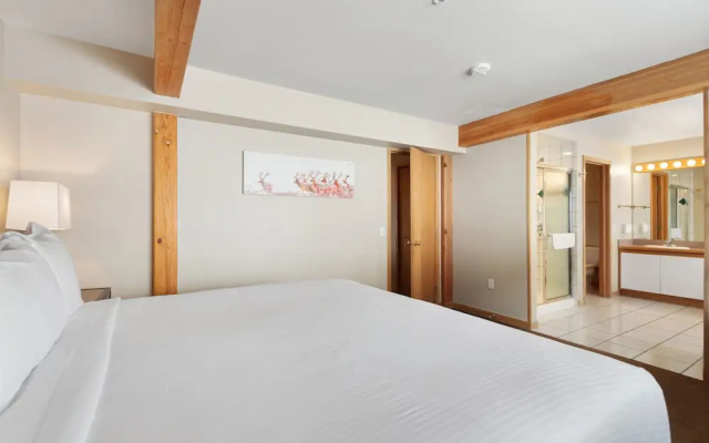 photo 3 of Gold Point - 3 Bedroom Townhouse 3 Bedrooms 3 Bathrooms Townhouse