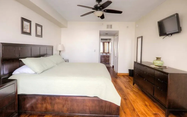 photo 5 of Le Golden Bay 1004 by Go Florida Condo, Sunny Isles