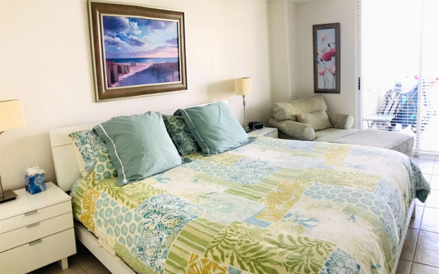 photo 4 of Le Golden Bay 1108 by Go Florida Condo, Sunny Isles