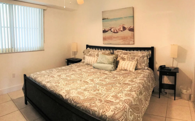 photo 5 of Le Golden Bay 1108 by Go Florida Condo, Sunny Isles