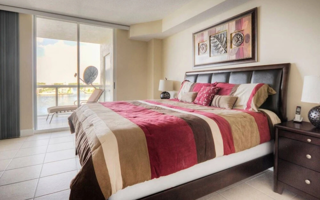 photo 4 of Le Golden Bay 902 by Go Florida Condo, Sunny Isles