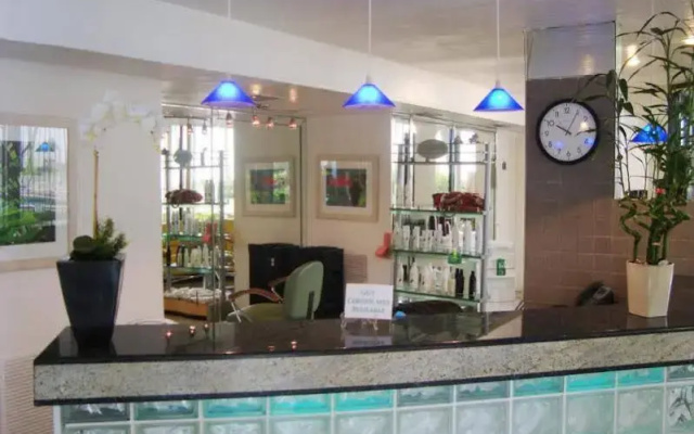 photo 2 of Golden Strand Ocean Villa Resort