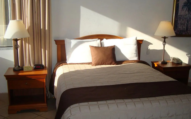 photo 3 of Golden Strand Ocean Villa Resort