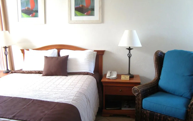 photo 5 of Golden Strand Ocean Villa Resort