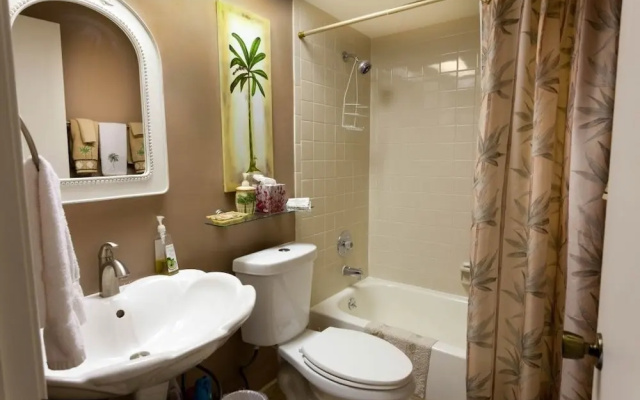 photo 5 of Golf Villas A-101 #253700 - 2 Br Condo