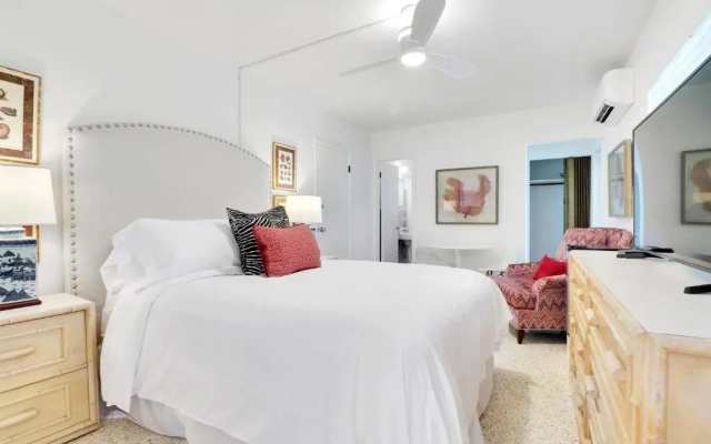 photo 5 of Gondolier Apartments & Inn