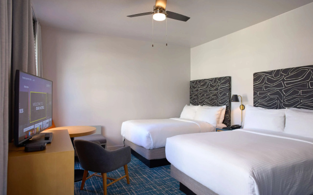 photo 4 of Hotel Garrett