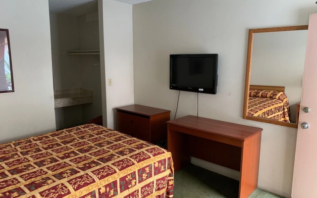 photo 4 of La Casa Inn