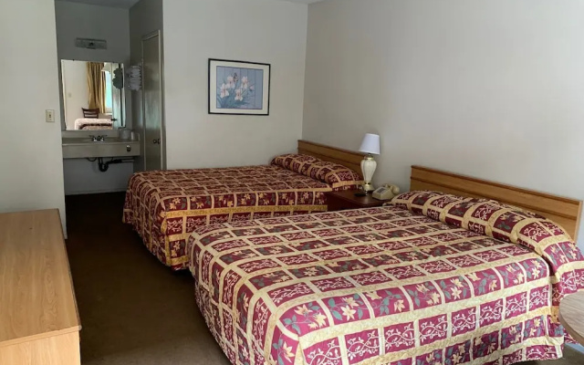 photo 5 of La Casa Inn