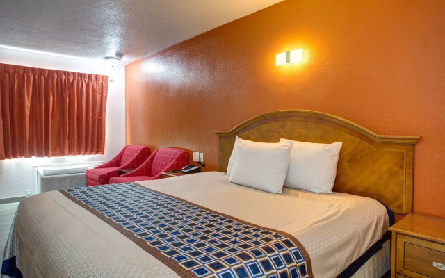 photo 5 of Motel 6 Branson, MO