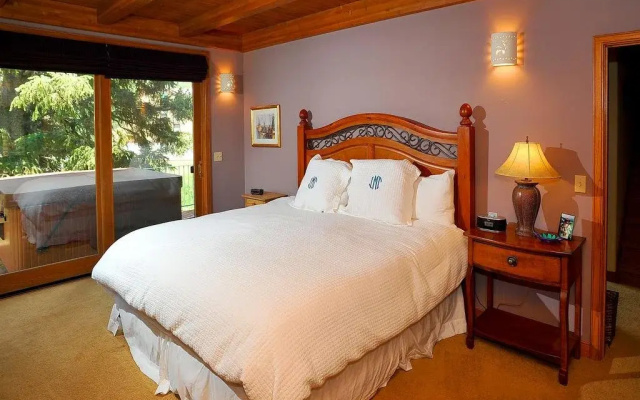 photo 2 of Gore Creek West Vail Private Residence