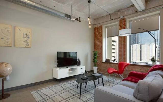 photo 3 of Gorgeous 1 Bedroom in Historic Building, Downtown