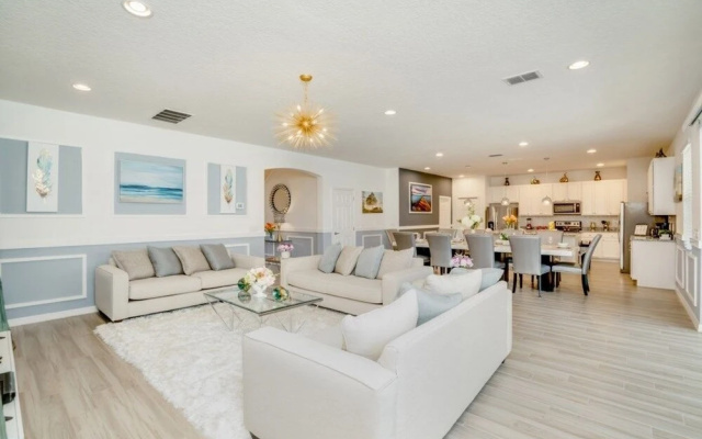 photo 2 of Gorgeous 11 Bed Pool Home With Game Room-6121ob 11 Bedroom Home, Davenport