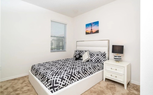photo 5 of Gorgeous 11 Bed Pool Home With Game Room-6121ob 11 Bedroom Home, Davenport