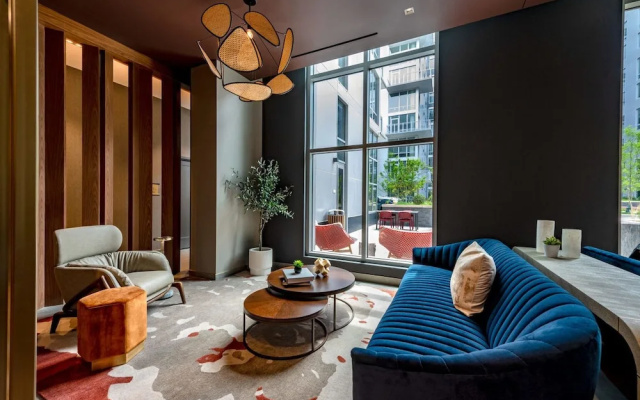 photo 4 of Gorgeous 1Br at Clarendon With Gym