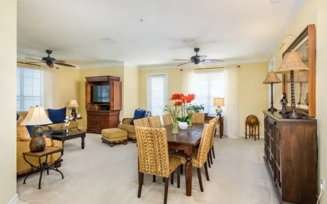 photo 5 of Gorgeous 3 Bed Premium Lakeview [cdc Clean] L 1010 3 Bedroom Condo