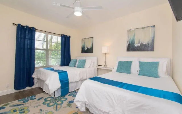 photo 4 of Gorgeous 5 Bedroom Home w/heated Pool Canal Front