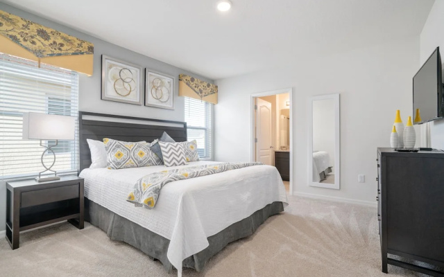 photo 4 of Gorgeous 7Bd Hm-pool/spa-wifi-5264oa