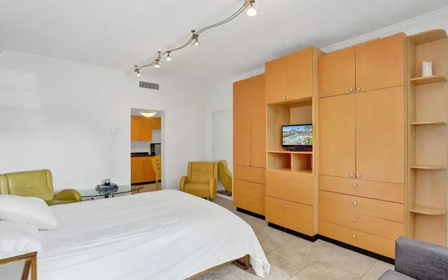 photo 4 of Gorgeous Apartment walking distance to Beach!!