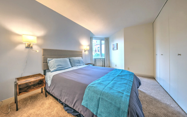 photo 5 of Gorgeous Apt With Dedicated Flex-cation Office Space!