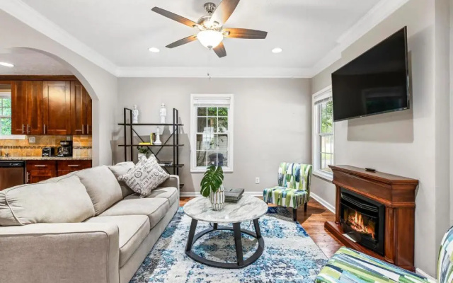 photo 3 of Gorgeous East Village Home Near Downtown Sleeps 12 5 bedrooms Coffee BBQ AC Parking