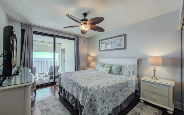 photo 5 of Gorgeous Penthouse 3 Bedroom Condo - Beach Front in Orange Beach