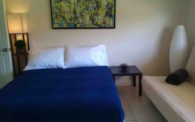 photo 2 of Gorgeous River-view Apartment Hallandale Beach :)