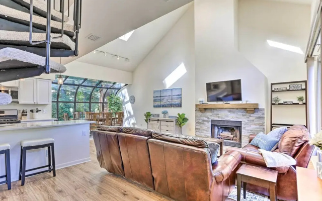 photo 2 of Gorgeous Vernon Township Condo w/ Balcony!