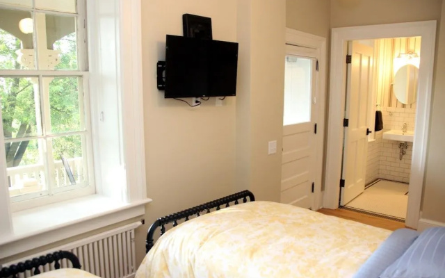photo 5 of Governor's Mansion Inn