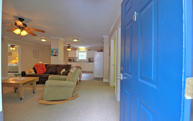 photo 2 of Grace Cottage 2 Bedrooms 1 Bathroom Home