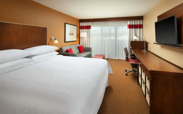 photo 2 of Grace Inn Phoenix