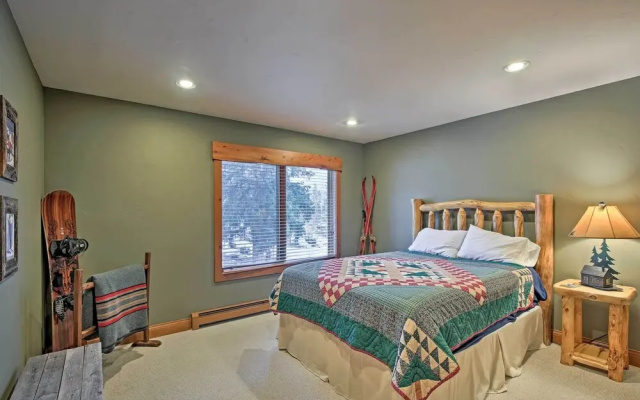 photo 5 of 2 Mi to Skiing: Mtn-view Home w/ Deck in Granby!