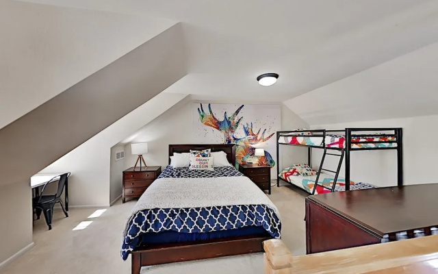 photo 3 of Granby Ranch 3br + Loft W/ Hot Tub Walk To Lifts 3 Bedroom Home