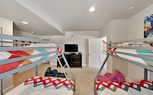 photo 4 of Granby Ranch 3br + Loft W/ Hot Tub Walk To Lifts 3 Bedroom Home