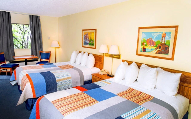 photo 2 of Grand Country Waterpark Resort