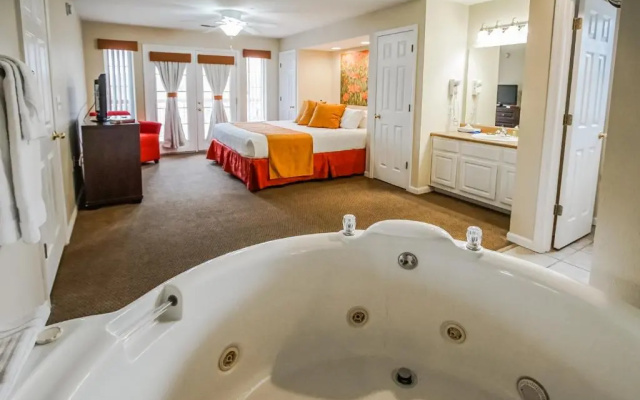 photo 5 of Surreys Grand Crowne Resort