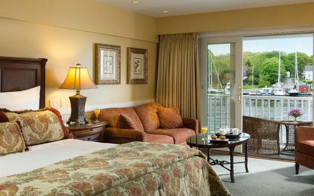 photo 5 of Grand Harbor Inn