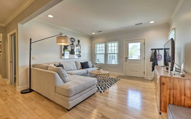 photo 5 of Grand Haven Condo: Walk to Lake + Pool Access!
