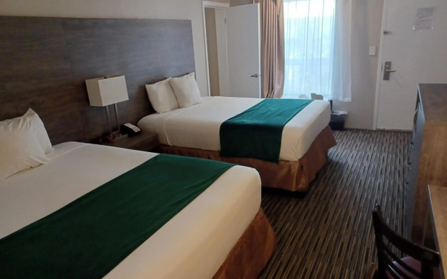 photo 4 of Grand Hotel Orlando at Universal Blvd - Shuttle to Theme Parks