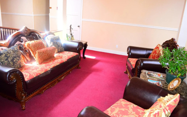 photo 2 of Grand Imperial Hotel