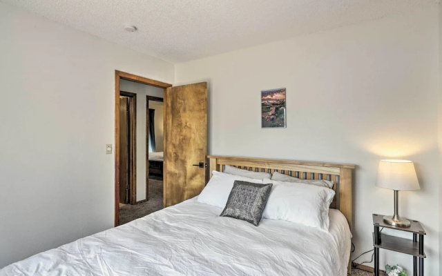 photo 5 of Grand Junction Townhome ~ 3 Mi to Downtown!