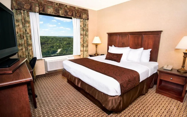 photo 3 of Grand Plaza Hotel, Trademark Collection by Wyndham