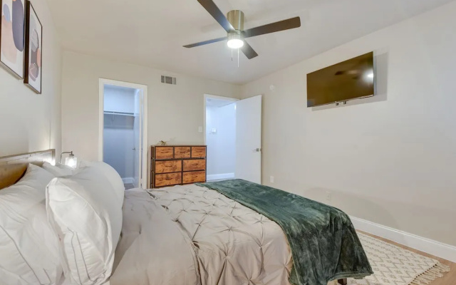 photo 2 of Near Stadiums: Grand Prairie Apt w/ Pool Access