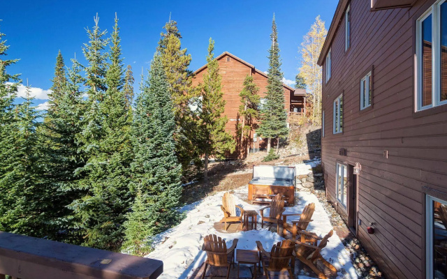 photo 2 of Grande Vista Boreas Pass by Pinnacle Lodging